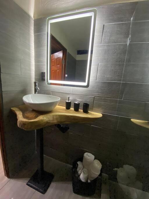 Myra Chalets Bijagua Ngoại thất bức ảnh